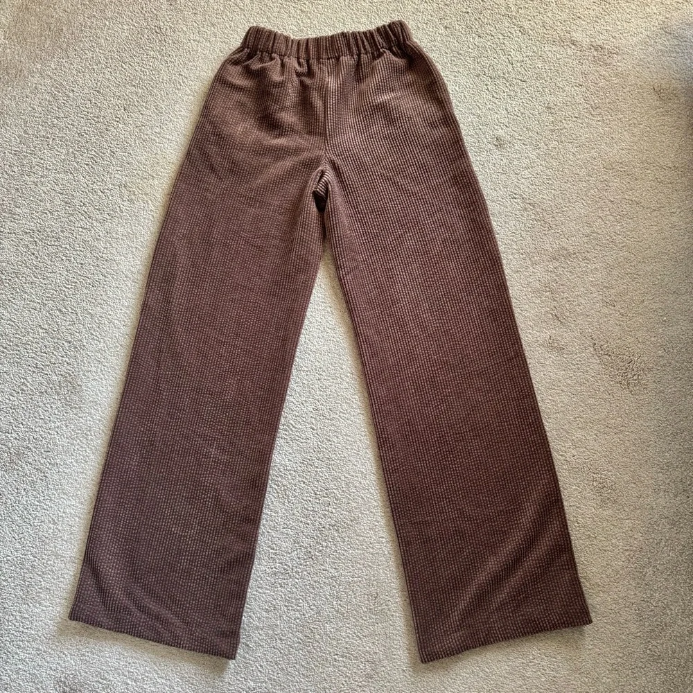 BDG Ribbed Corduroy Straight Leg Jeans - Picture 6 of 13